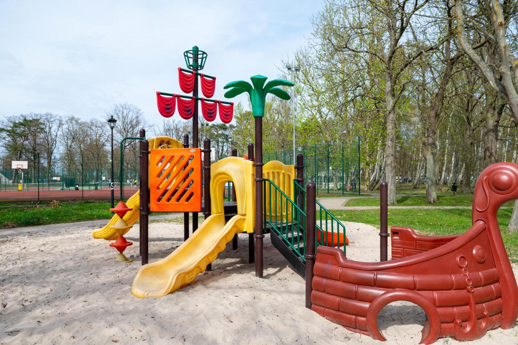Apartament Dream View Gardenia Front Dziwnów Eksteriør billede